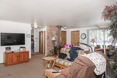 276 Boyer Rd, Grants Pass, OR 97526 - photo 3