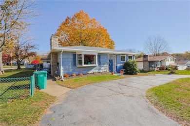 95 Mitris Blvd, Woonsocket, RI 02895 - photo 3