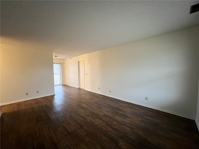 2004 Horseshoe Dr unit A, Springdale, AR 72762 - photo 6