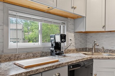 111 Coburn Ave unit 145J, Nashua, NH 03063 - photo 4