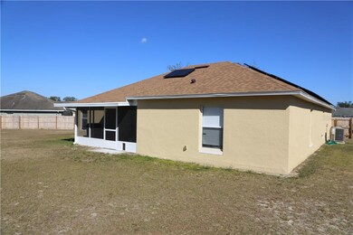 689 Hatchwood Dr, Haines City, FL 33844 - photo 5