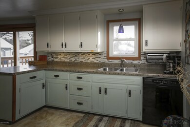531 10th street-106