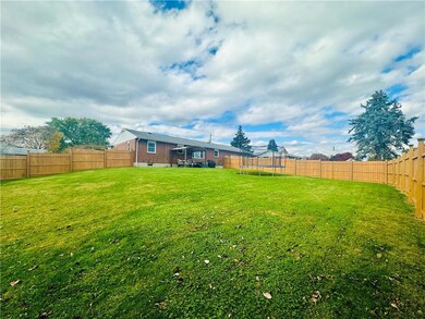 341 Roosevelt St, Freemansburg, PA 18017 - photo 3