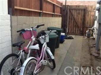 Own alley access puts you closer to the beach.