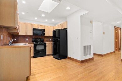 50 Maple St, Danvers, MA 01923 - photo 4