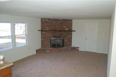 823 Stonybrook Ln, Lansdale, PA 19446 - photo 7