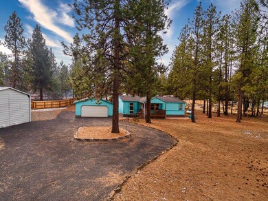 19659 Manzanita Ln, Bend, OR 97702 - photo 4