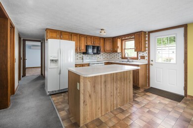 51 Josiah Norton Rd, Cape Neddick, ME 03902 - photo 4