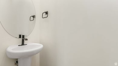 2298 E Parkside Cir, South Ogden, UT 84403 - photo 3