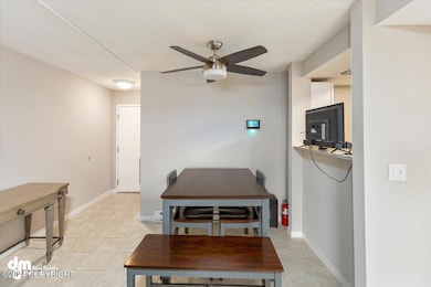 10-Dining Room_IMG_4612_SSW