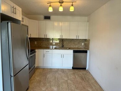 1082 Yarmouth E, Boca Raton, FL 33434 - photo 2