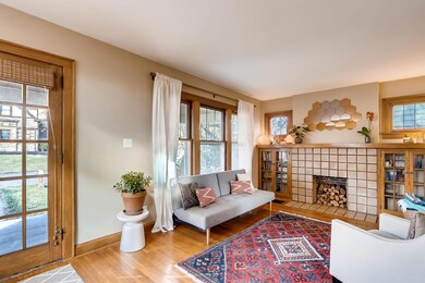 99 West Dunedin Road Columbus-large-007-