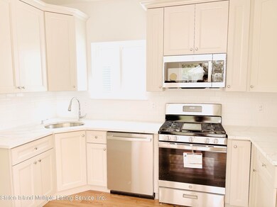 365 Maine Ave unit 2, Staten Island, NY 10314 - photo 3