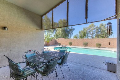 Custom Shade Screen