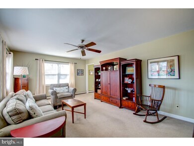 1407 E Willow Run Dr, Wilmington, DE 19805 - photo 4