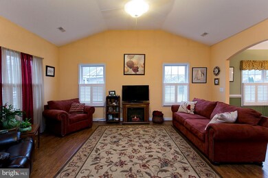 311 Lynn Dr, Stephens City, VA 22655 - photo 7