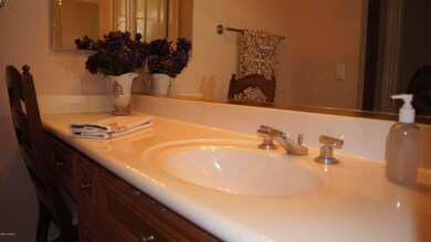 354 W Knight Ln, Tempe, AZ 85284 - photo 2