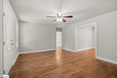 13 Williams Rd, Taylors, SC 29687 - photo 4