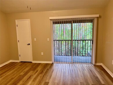 14922 Par Club Cir, Tampa, FL 33618 - photo 5