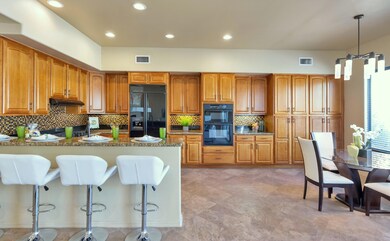 8141 N 13th Place, Phoenix, AZ 85020 - photo 5