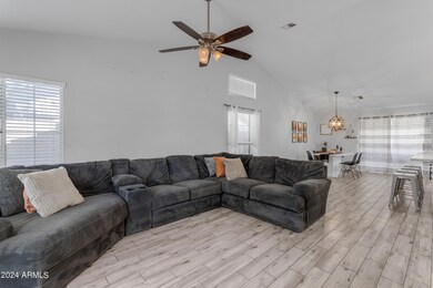 1114 E Artesian Way, Gilbert, AZ 85234 - photo 5