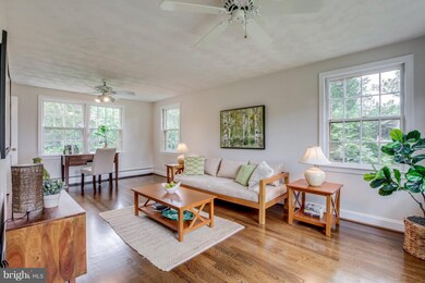 9023 Greylock St, Alexandria, VA 22308 - photo 6