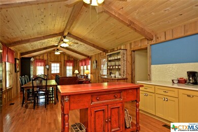 1230 Sleepy Hollow Ln, New Braunfels, TX 78130 - photo 6