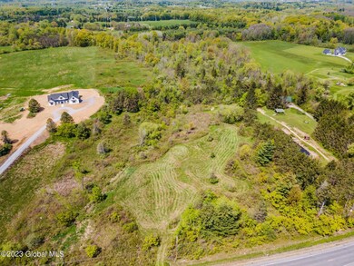58-web-or-mls-7163GuilderlandAve_58