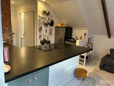 8 Franklin St unit 10, Marblehead, MA 01945 - photo 5