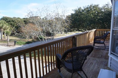 Street Side Deck
