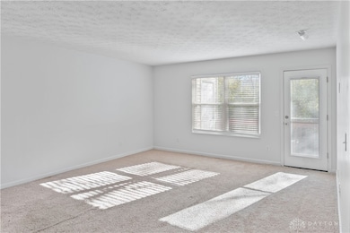 940 Nelson Ln unit B, Lebanon, OH 45036 - photo 4