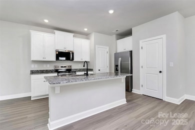 7019 Jerimoth Dr, Charlotte, NC 28215 - photo 5