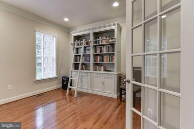 12222 Quince Valley Dr, North Potomac, MD 20878 - photo 4