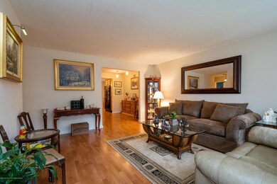 11_9AppletonDr_2014_HiRes