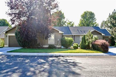 733 N Caracaras Place, Eagle, ID 83616 - photo 2