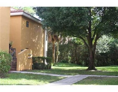 3840 Coral Tree Cir unit 3840, Coconut Creek, FL 33073 - photo 2