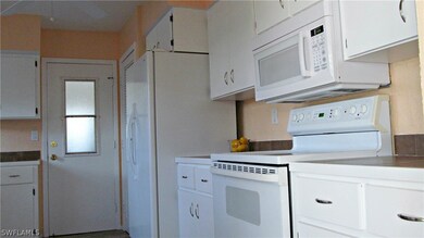 915 Fairfax Terrace NW, Port Charlotte, FL 33948 - photo 7