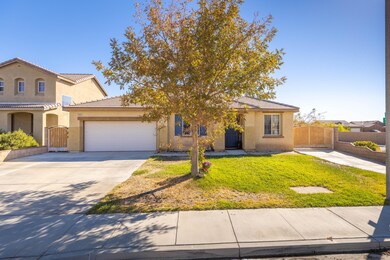 3300 Palm Frond St, Rosamond, CA 93560 - photo 3