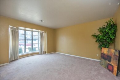 2717 Camelot Dr, Oklahoma City, OK 73120 - photo 7