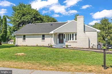 1005 2nd Ave, Manchester, PA 17345 - photo 4