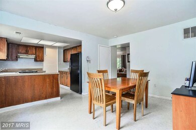 1438 Yellowwood Ct, Reston, VA 20190 - photo 7