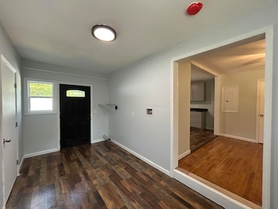 365 W Pine St, Varnville, SC 29944 - photo 6