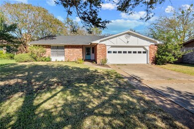 1705 Laura Ln unit CS, College Station, TX 77840 - photo 2