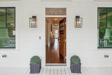 915 Highland St, Houston, TX 77009 - photo 4