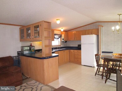 224 Butter Rd, Leacock-Leola-bareville, PA 17540 - photo 3