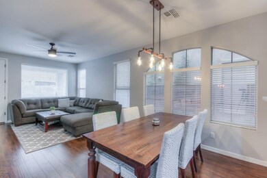 Living Room (1)-FULL