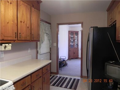 Kitchen - other side of kitchen view