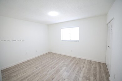 6165 W 22nd Ct unit 202, Hialeah, FL 33016 - photo 7