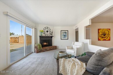 Family Room w/ Fireplace
