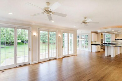 Open, open open!  4 sets of doors in this family r